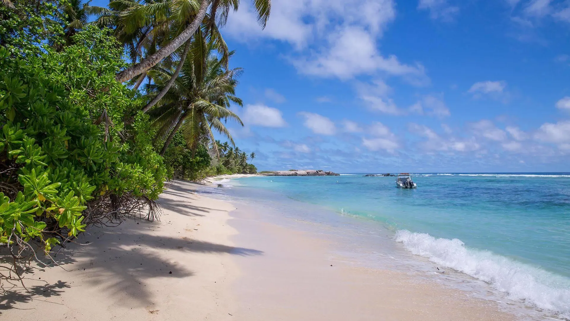 Chalets D'Anse Forbans Selfcatering Takamaka